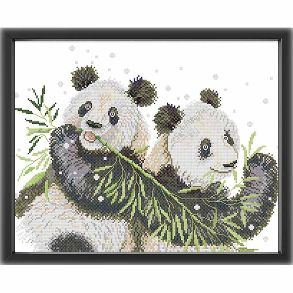 Kreuzstich - Pandas essen Bambus | 45x35 cm - Diy - Fadenkunst